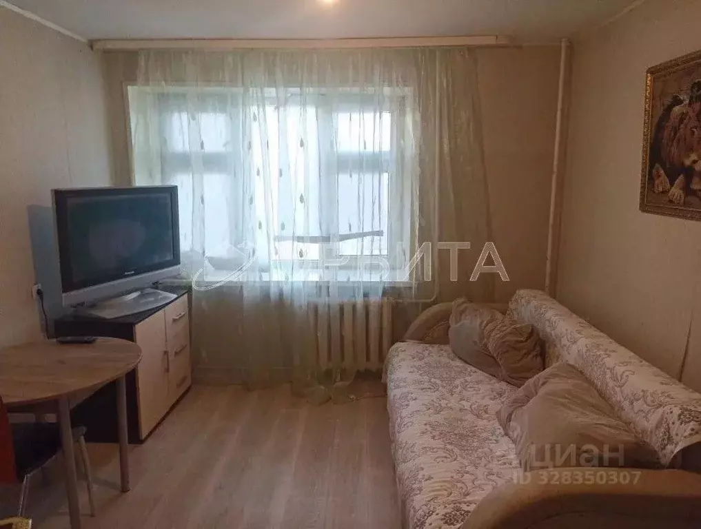 Комната Тюменская область, Тюмень ул. Республики, 218 (27.2 м) - Фото 1