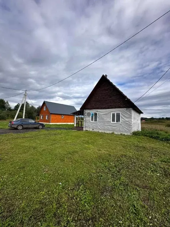 Дом в Башкортостан, Иглинский сельсовет, с. Иглино ул. Пирогова (80 м) - Фото 1