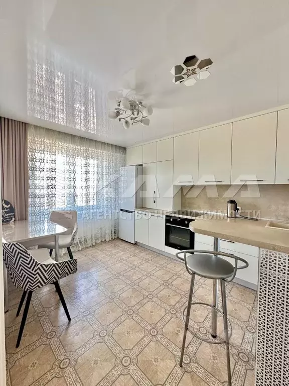 1-к кв. Татарстан, Набережные Челны просп. Вахитова, 54Б (45.5 м) - Фото 0