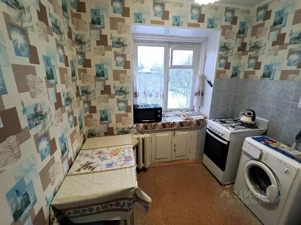 2-к кв. Коми, Сыктывкар Коммунистическая ул., 33 (44.0 м) - Фото 2