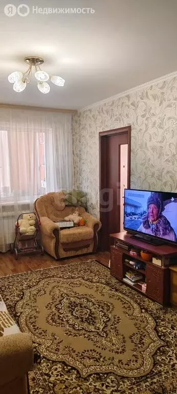 3-комнатная квартира: Кемерово, улица Ворошилова, 7А (47.8 м) - Фото 1