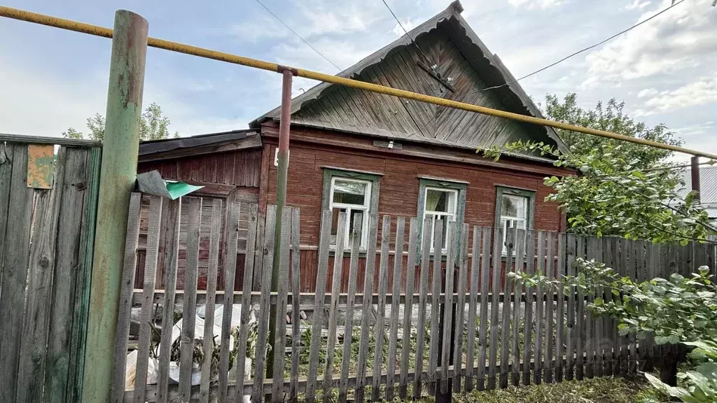 Дом в Оренбургская область, Бузулук Бакинская ул. (34 м) - Фото 0