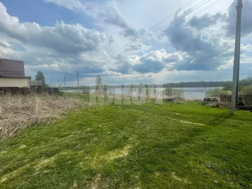 Участок в Вологодская область, Сокольский муниципальный округ, д. Шера ... - Фото 2