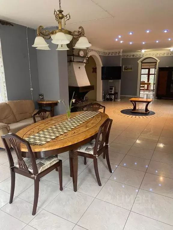 Дом в Калининградская область, Светлогорск Курортная ул., 12 (250 м) - Фото 2