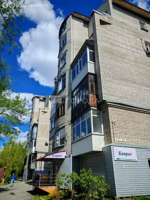 3-комнатная квартира: Барнаул, улица Короленко, 91 (80.7 м) - Фото 0