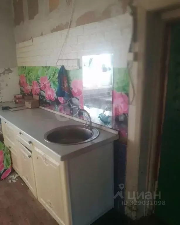 Дом в Кемеровская область, Кемерово ул. Нахимова (40 м) - Фото 1