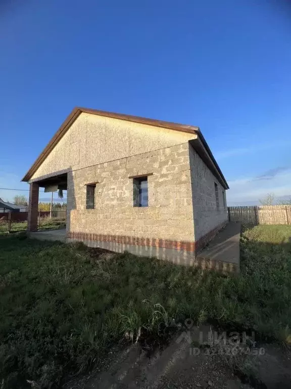 Участок в Оренбургская область, Оренбургский район, Каменноозерный ... - Фото 1