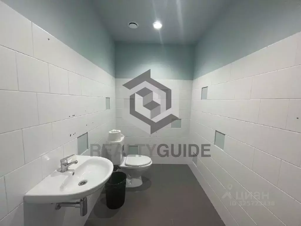 Помещение свободного назначения в Москва ул. Архитектора Власова, 6 ... - Фото 2