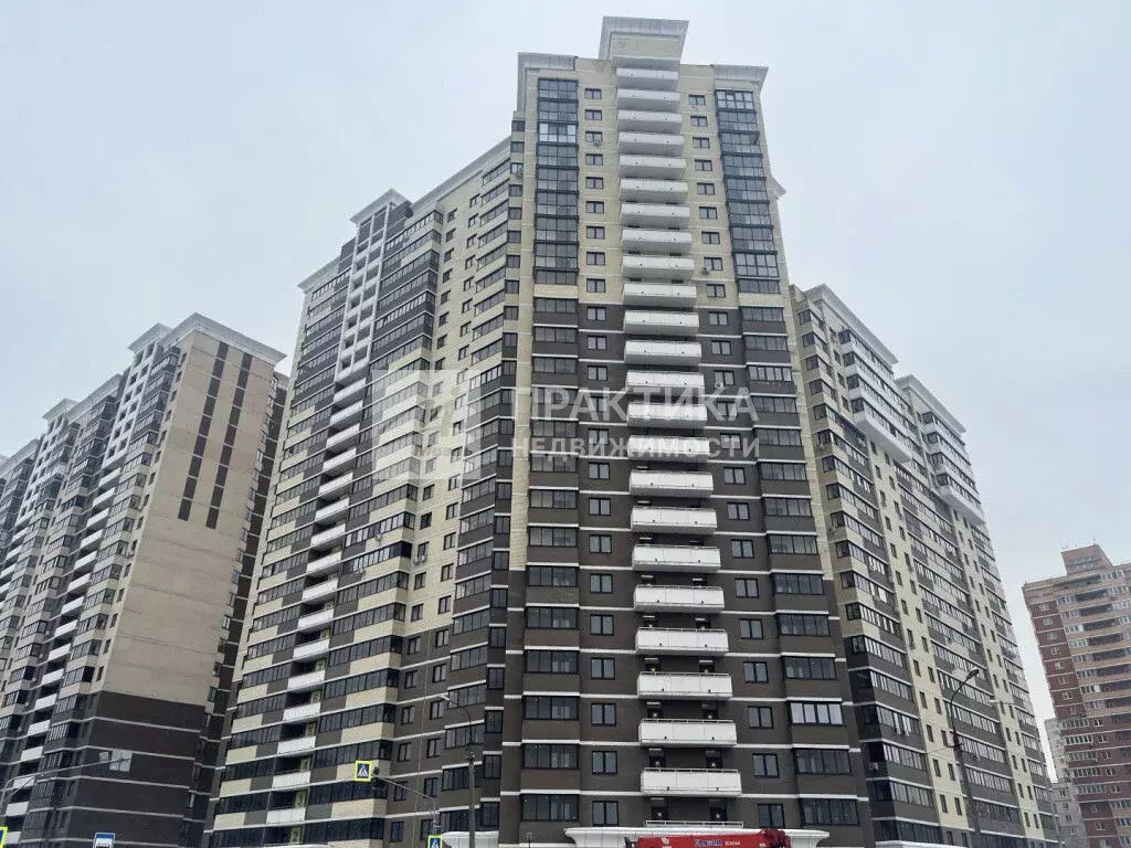 Продается 1-комнатная квартира - Фото 1