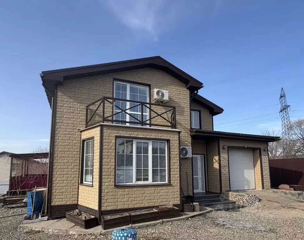 Коттедж в Приморский край, Уссурийск Клубный пер. (200 м) - Фото 1