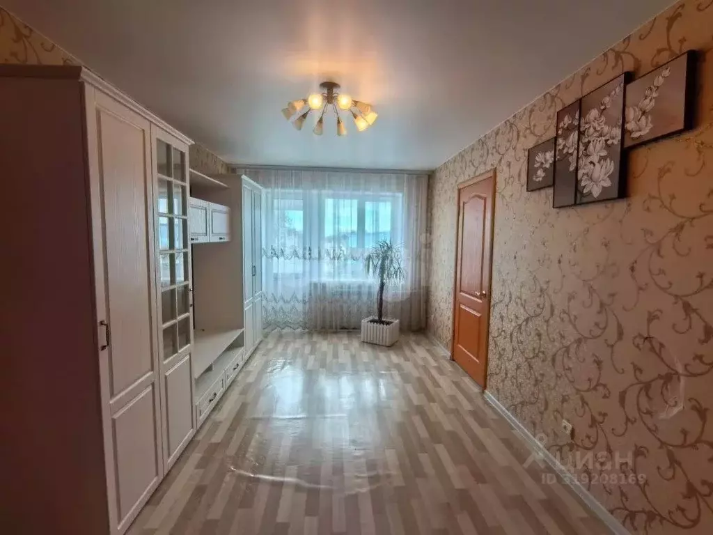 2-к кв. Брянская область, Брянск Новозыбковский пер., 3 (45.5 м) - Фото 0