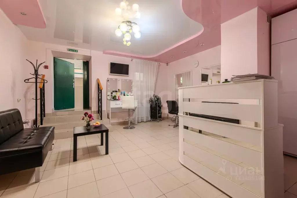 Склад в Чувашия, Чебоксары Московский просп., 19к5 (45 м) - Фото 1