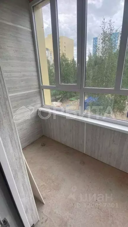 2-к кв. Ханты-Мансийский АО, Нижневартовск ул. 60 лет Октября, 12Ак1 ... - Фото 2