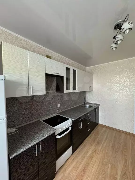 1-к. квартира, 42 м, 8/9 эт. - Фото 0