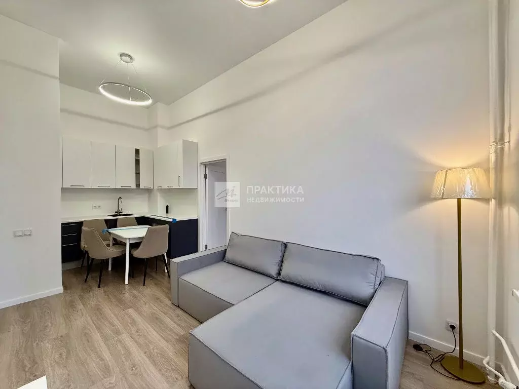 Продается 3-комнатная квартира - Фото 1