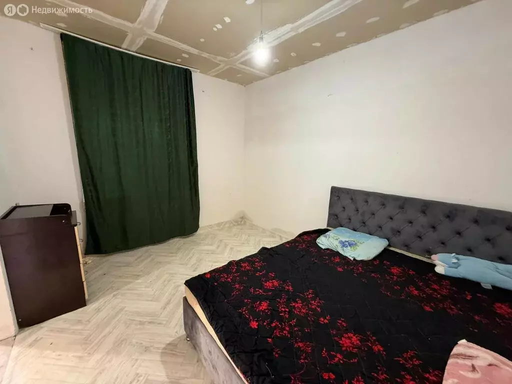 Дом в Астрахань, площадь имени Ленина (71.2 м) - Фото 1