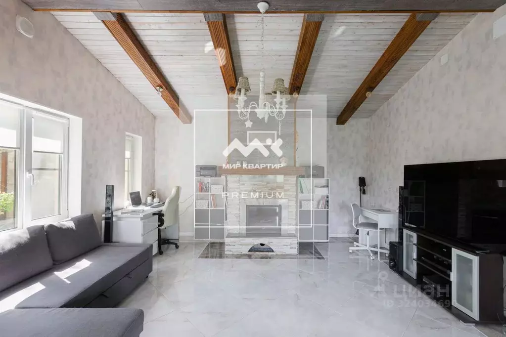 Дом в Ленинградская область, Гатчинский муниципальный округ, д. ... - Фото 1