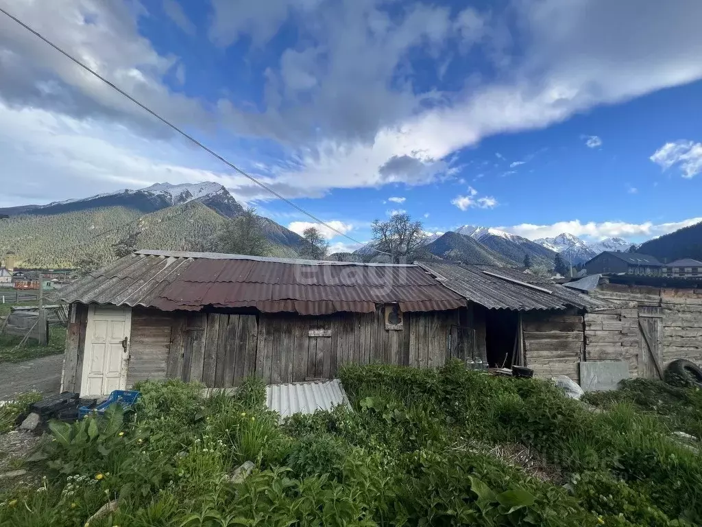 Участок в Карачаево-Черкесия, Зеленчукский район, с. Архыз ул. ... - Фото 1