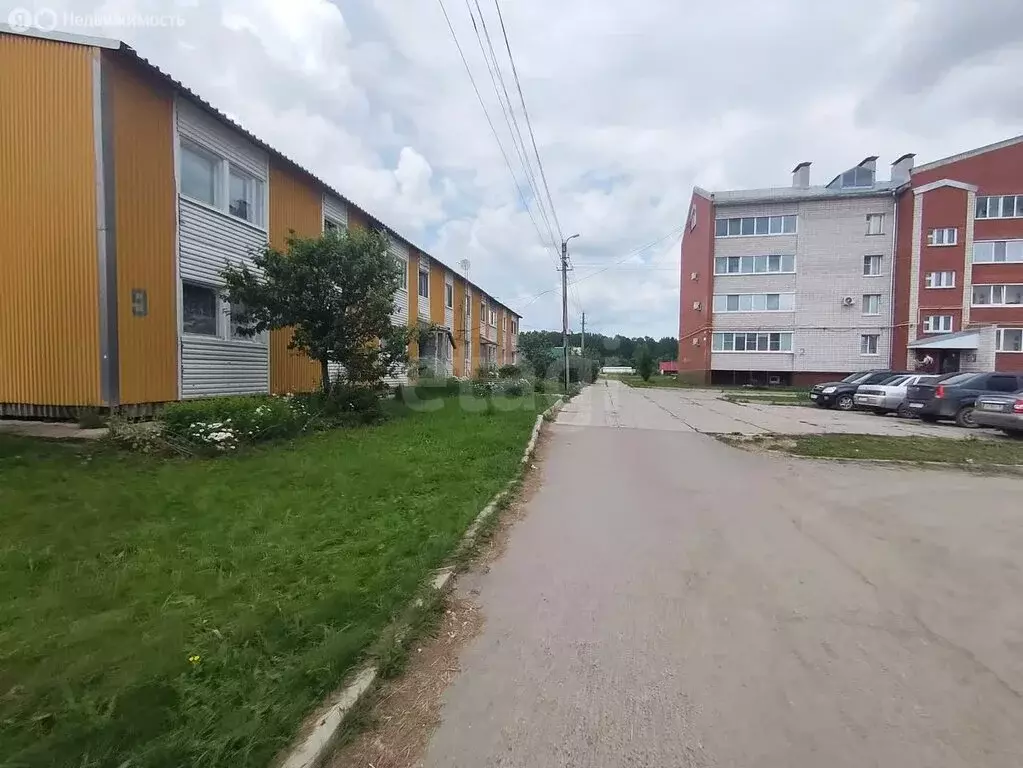 3-комнатная квартира: Можга, микрорайон Компрессорный, 9 (59.6 м) - Фото 0