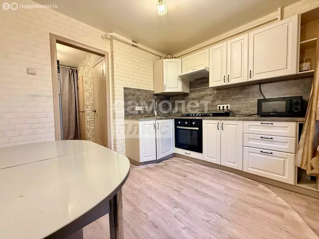 2-комнатная квартира: Чехов, Колхозная улица, 6 (46.5 м) - Фото 2