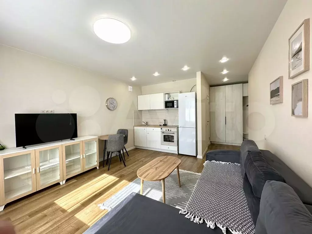 2-к. квартира, 50 м, 7/17 эт. - Фото 1