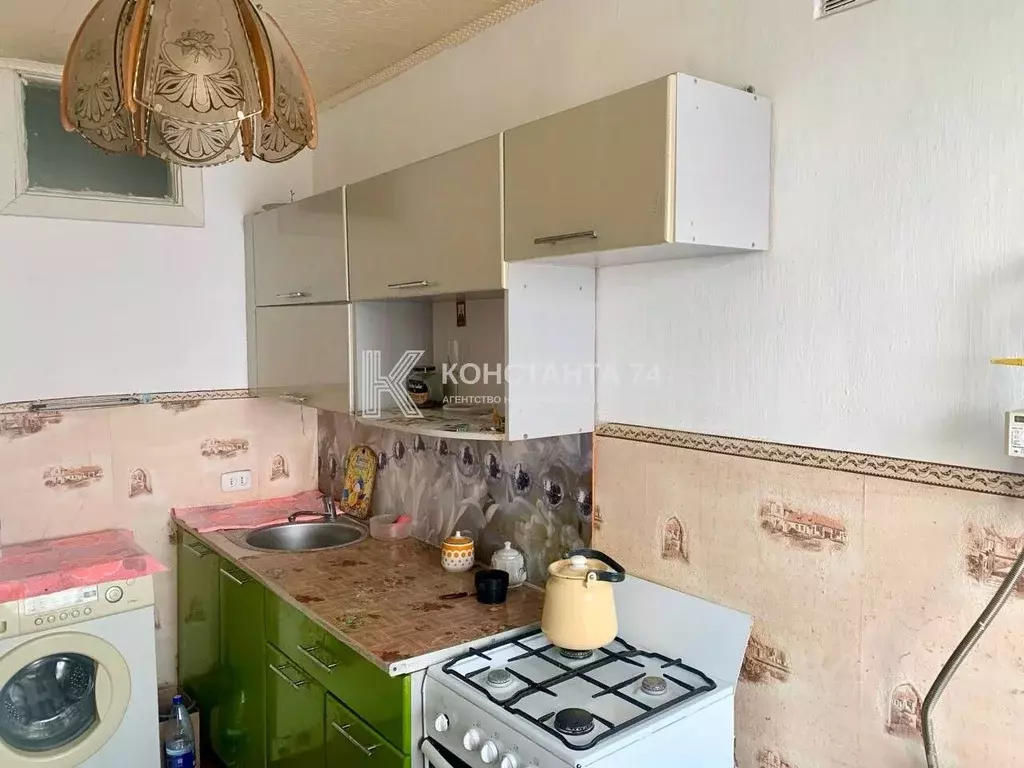 1-к кв. Челябинская область, Челябинск ул. Комарова, 39 (29.8 м) - Фото 1