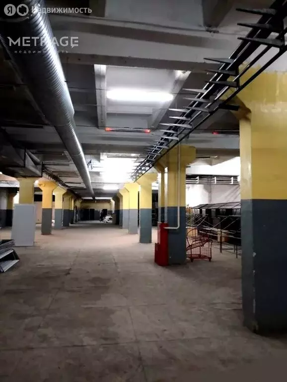 Торговая площадь (1600 м) - Фото 1