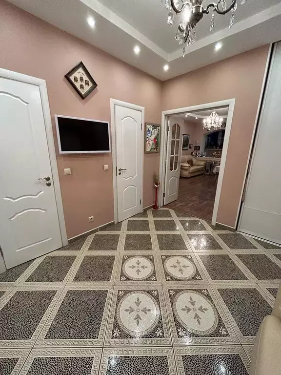 Продаётся 2-к квартира, 68 м - Фото 0