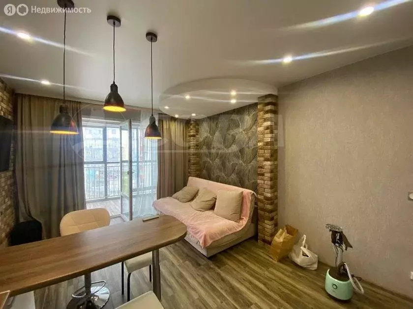 1-комнатная квартира: Тюмень, улица Федюнинского, 64 (48.3 м) - Фото 1