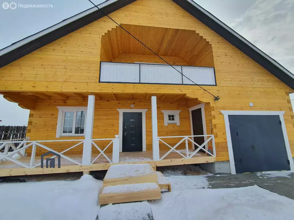 Дом в село Хомутово, Липовая улица, 27 (180 м) - Фото 1