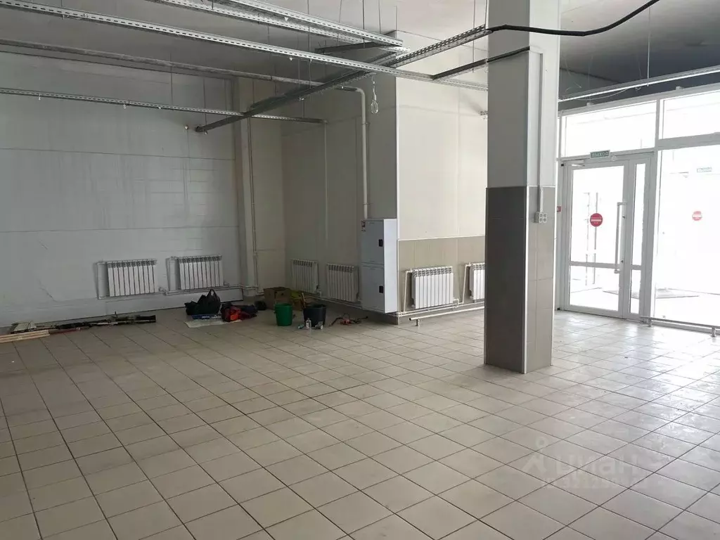 Торговая площадь в Ростовская область, Ростов-на-Дону ул. Мадояна, 2 ... - Фото 1