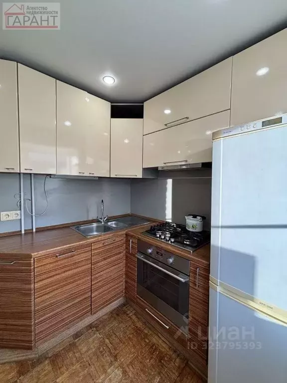 2-к кв. Самарская область, Самара просп. Масленникова, 6 (43.7 м) - Фото 1