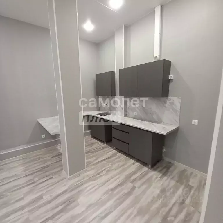 2-к кв. Курская область, Курск ул. Челюскинцев, 25 (60.5 м) - Фото 0