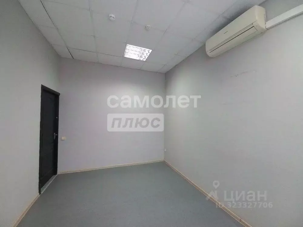 Офис в Новосибирская область, Новосибирск Кривощековская ул., 1 (50 м) - Фото 2