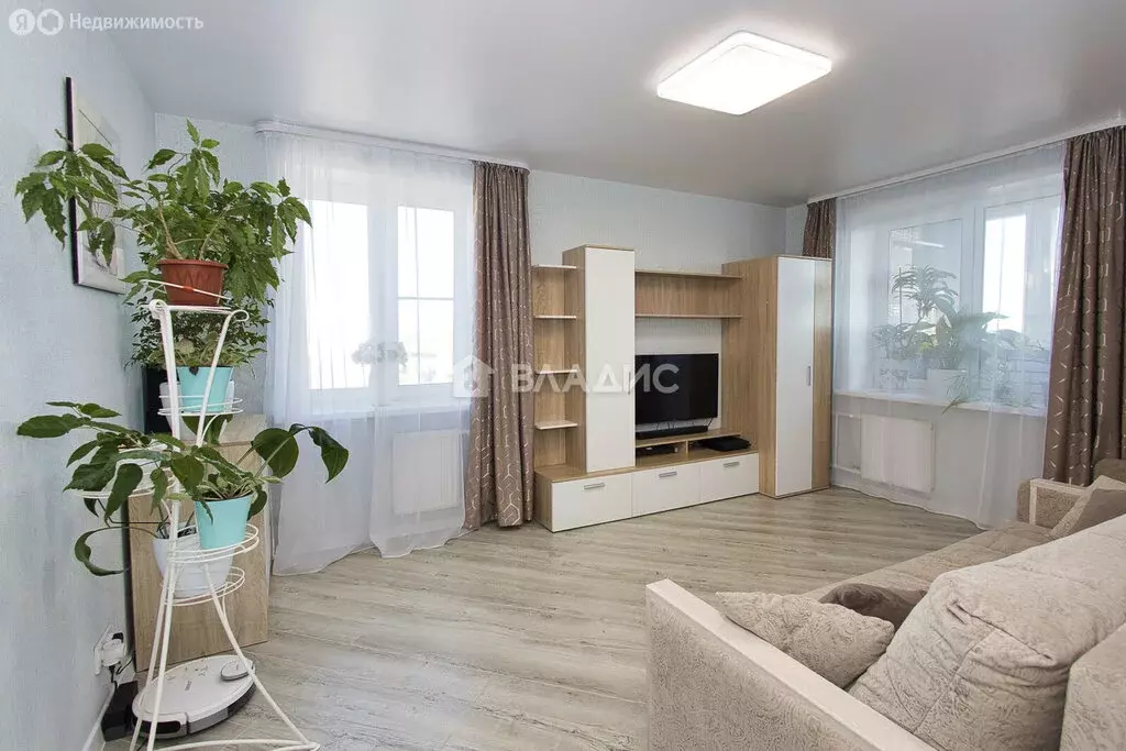 2-комнатная квартира: Владимир, улица Фейгина, 22 (50 м) - Фото 1