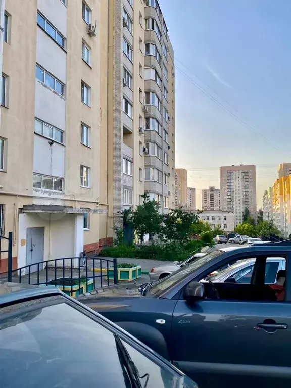 2-к. квартира, 60 м, 8/10 эт. - Фото 0