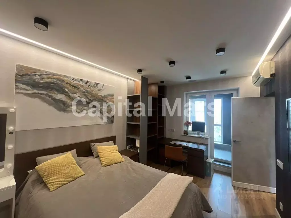 3-к кв. Санкт-Петербург просп. Королева, 73 (87.0 м) - Фото 0
