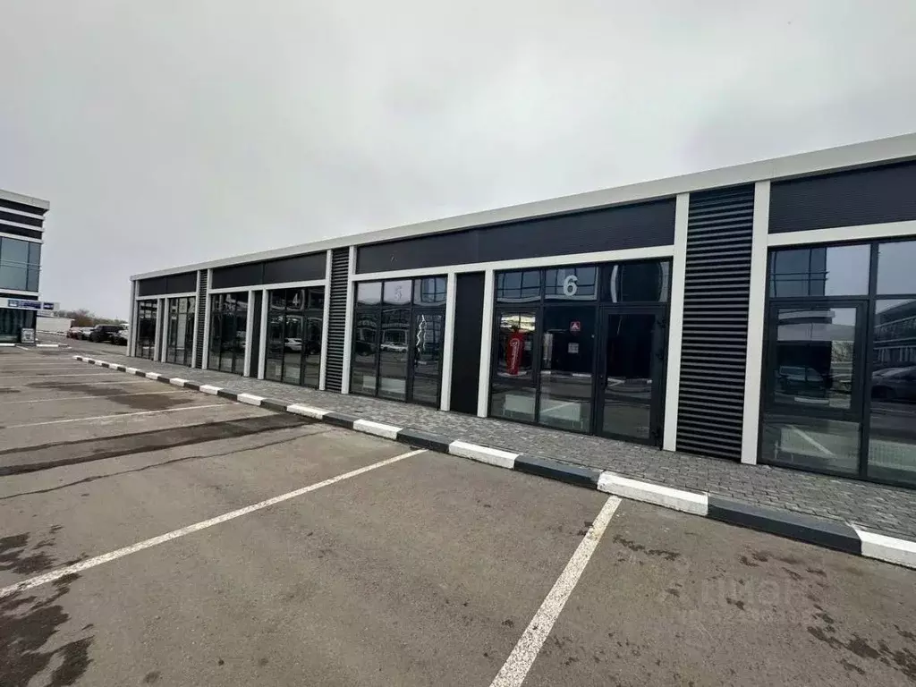 Помещение свободного назначения в Татарстан, Набережные Челны ул. 40 ... - Фото 0