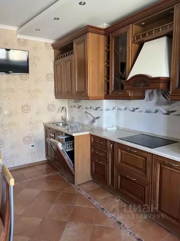 2-к кв. Тюменская область, Тюмень Заречный проезд, 37к1 (74.0 м) - Фото 1