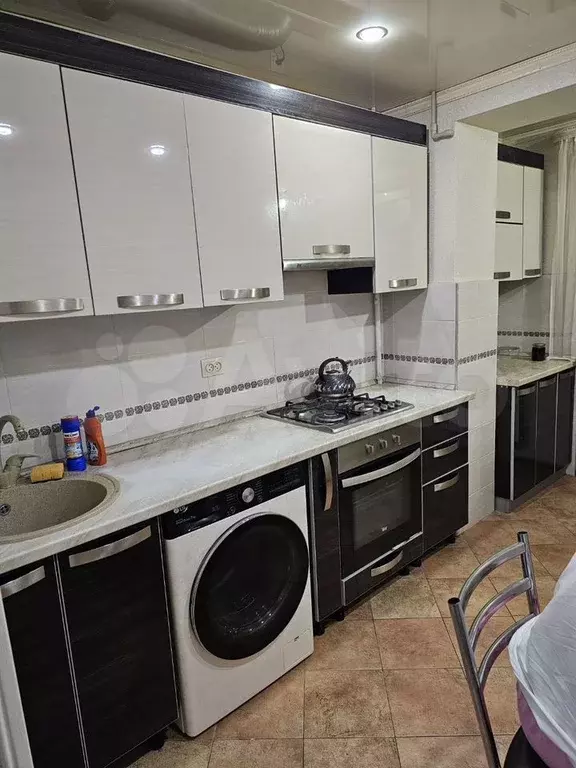2-к. квартира, 60 м, 4/5 эт. - Фото 0