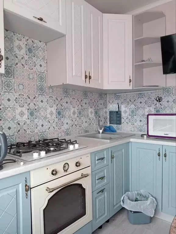 2-к. квартира, 52 м, 8/9 эт. - Фото 1