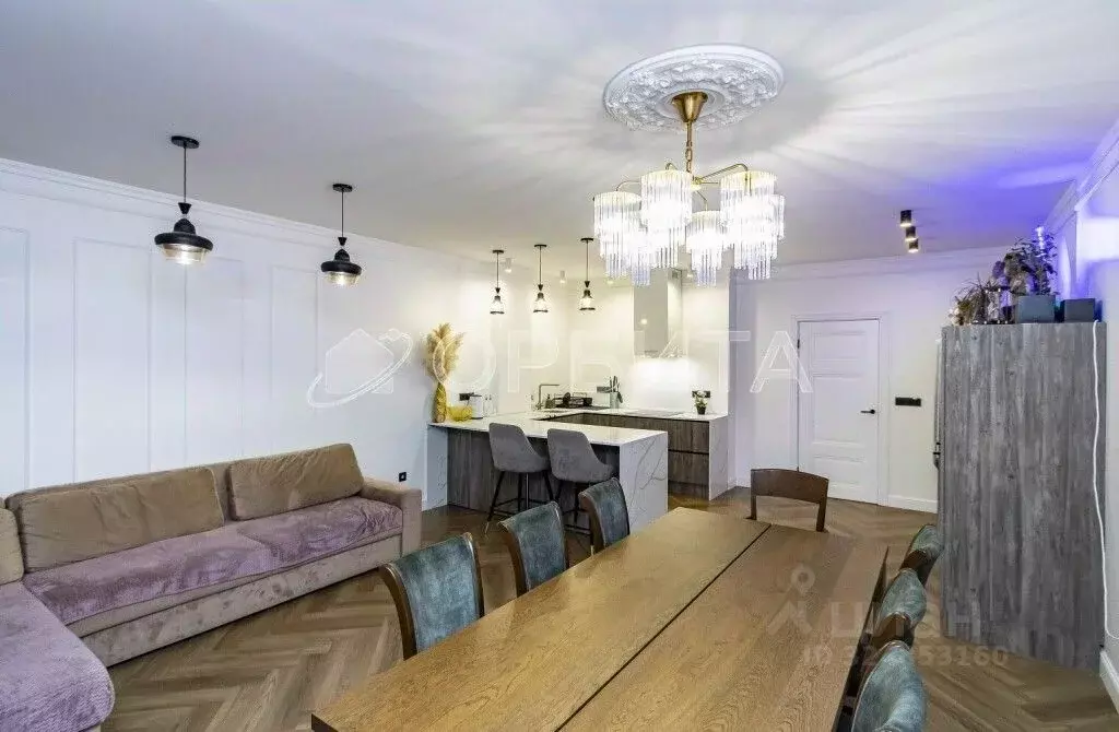 3-к кв. Тюменская область, Тюмень ул. 50 лет ВЛКСМ, 13к1 (119.0 м) - Фото 1