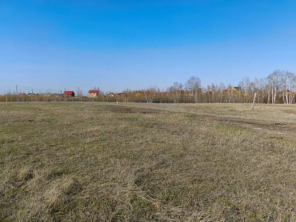 Участок в Саха (Якутия), Якутск городской округ, с. Хатассы  (8.0 ... - Фото 0