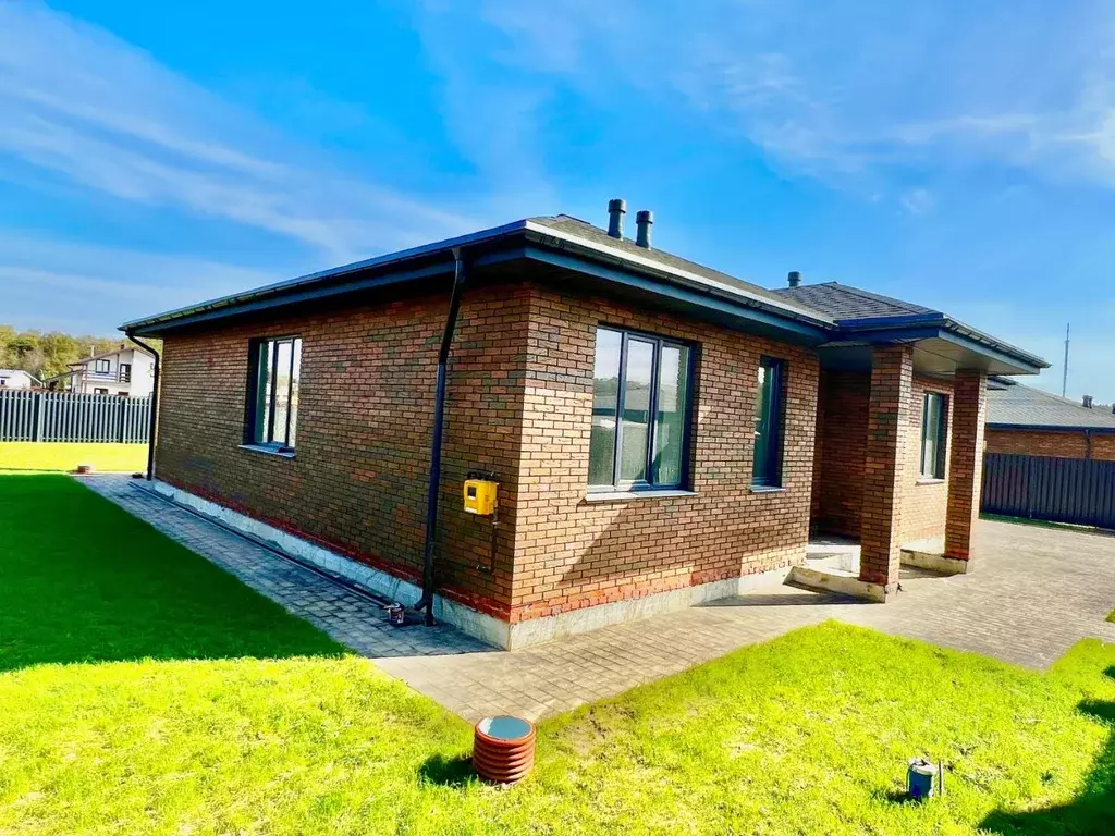 Дом в Калужская область, Жуковский муниципальный округ, Совхоз Победа ... - Фото 2