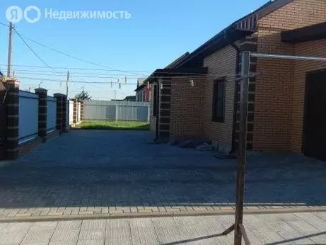 Дом в Губкин, Жемчужная улица (170 м) - Фото 1