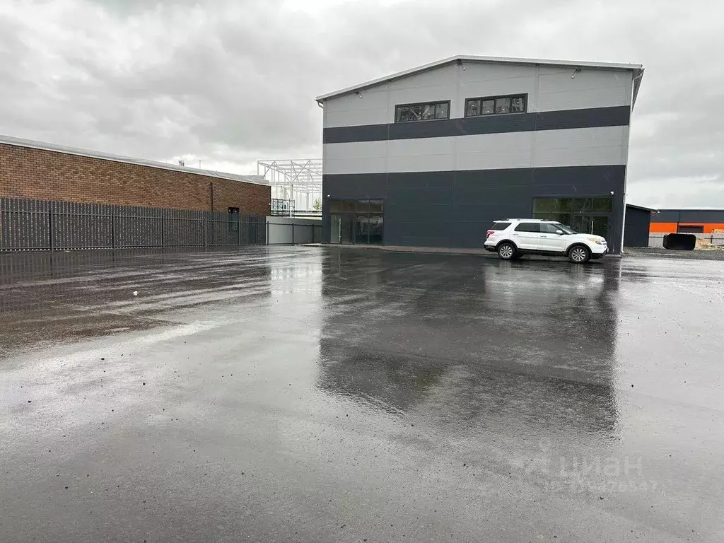 Помещение свободного назначения в Тюменская область, Тюмень ул. ... - Фото 1