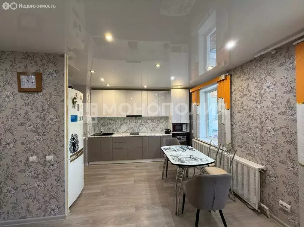 2-комнатная квартира: Серышево, улица Попова, 8 (83.1 м) - Фото 1