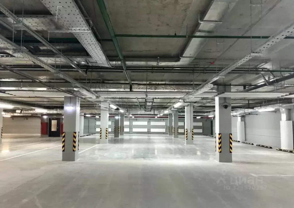Гараж в Санкт-Петербург Лахта Плаза жилой комплекс, кА (13 м) - Фото 1