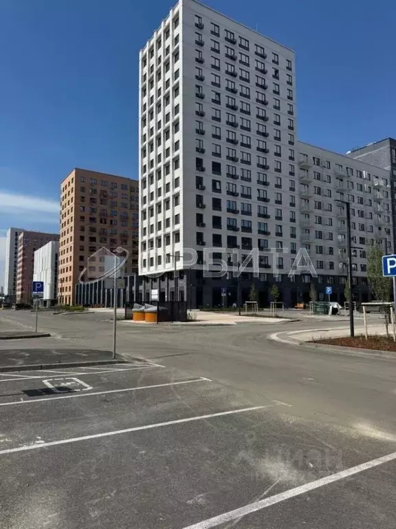 Торговая площадь в Тюменская область, Тюмень ул. Новоселов, 92 (73 м) - Фото 1