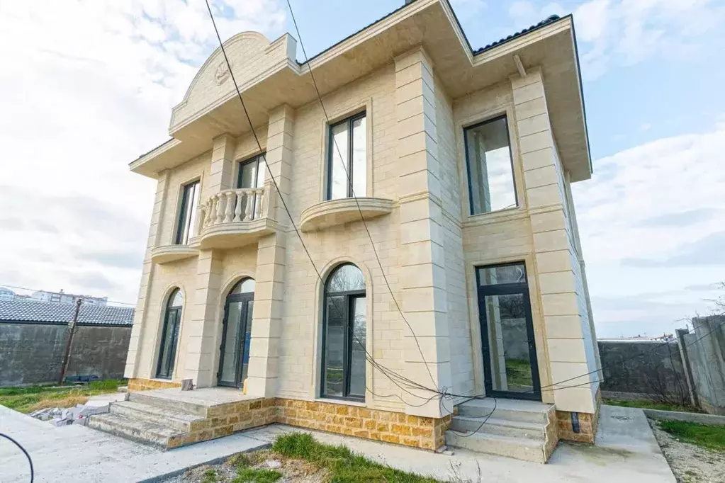 Дом в Севастополь ул. Краснодарская, 3 (215 м) - Фото 0